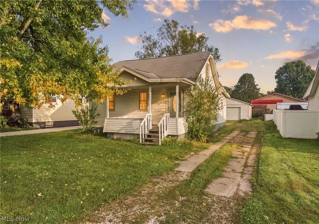 Photo 1 of Sale Pending at 218 Jacob St Ne, Navarre, OH 44662 | MLS# 5249629 | Listing updated on 2026-10-02