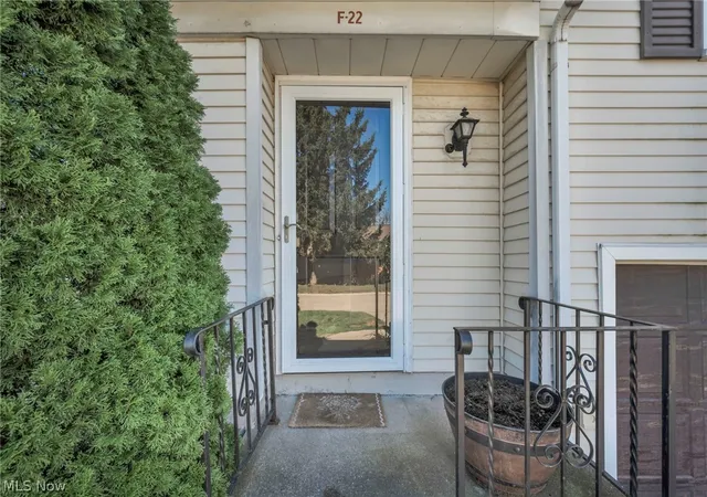 Photo 2 of Condo for sale at 5236 Creekside Blvd #F22, Brunswick, OH 44212 | MLS# 5249383 | Listing updated on 2026-10-05