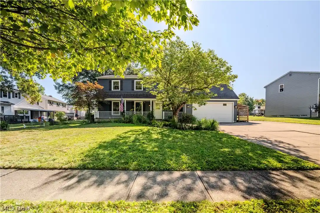 Single family home for sale at 10027 Peachtree Dr, Strongsville, OH 44149 | MLS# 5249325