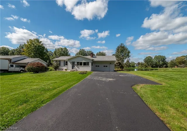 Photo 1 of Single family home for sale at 5369 Pierce Rd, Warren, OH 44481 | MLS# 5248637 | Listing updated on 2026-10-07