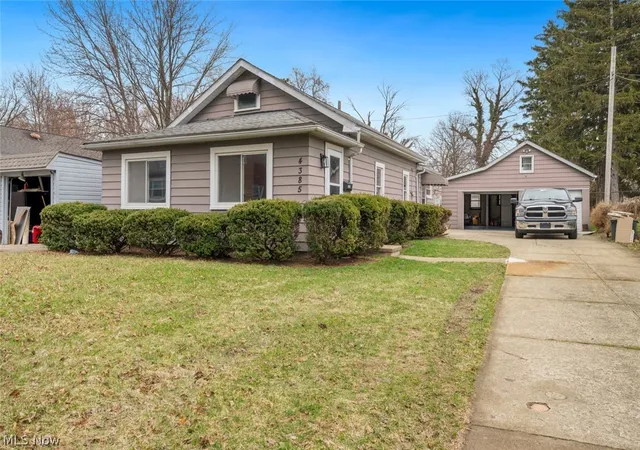 Photo 1 of Single family home for sale at 4385 W 229th Street, Cleveland, OH 44126 | MLS# 5249372 | Listing updated on 2026-10-27