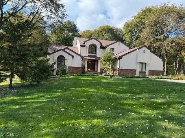 Single family home for sale at 7725 Hearthstone Ave NW, North Canton, OH 44720 | MLS# 5247087