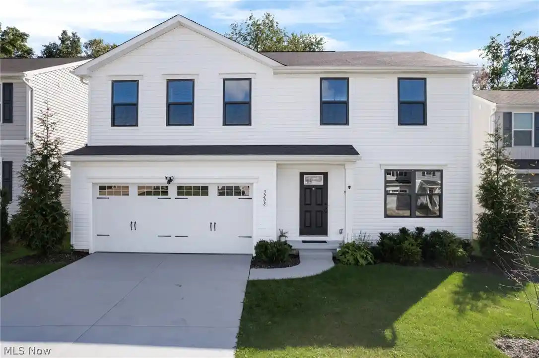 Photo 1 of Single family home for sale at 3208 Sunny Brk Dr, Akron, OH 44312 | MLS# 5249370 | Listing updated on 2026-10-24