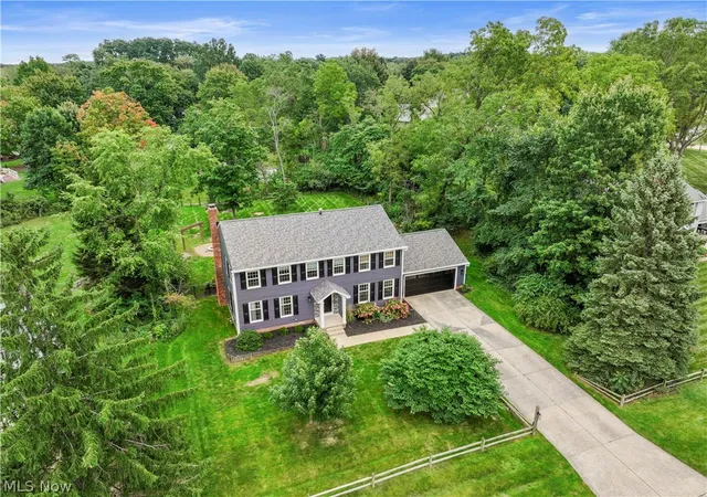 Photo 2 of Single family home for sale at 7377 Amanda Pl, Concord Township, OH 44077 | MLS# 5248154 | Listing updated on 2026-10-06