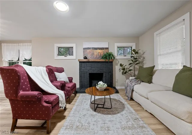 Photo 4 of Sale Pending at 174 Killian Rd, Coventry Township, OH 44319 | MLS# 5249725 | Listing updated on 2026-10-05