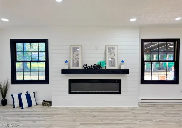 Photo 3 of Single family home for sale at 32610 Greenwood Dr, Avon Lake, OH 44012 | MLS# 5248531 | Listing updated on 2026-10-01