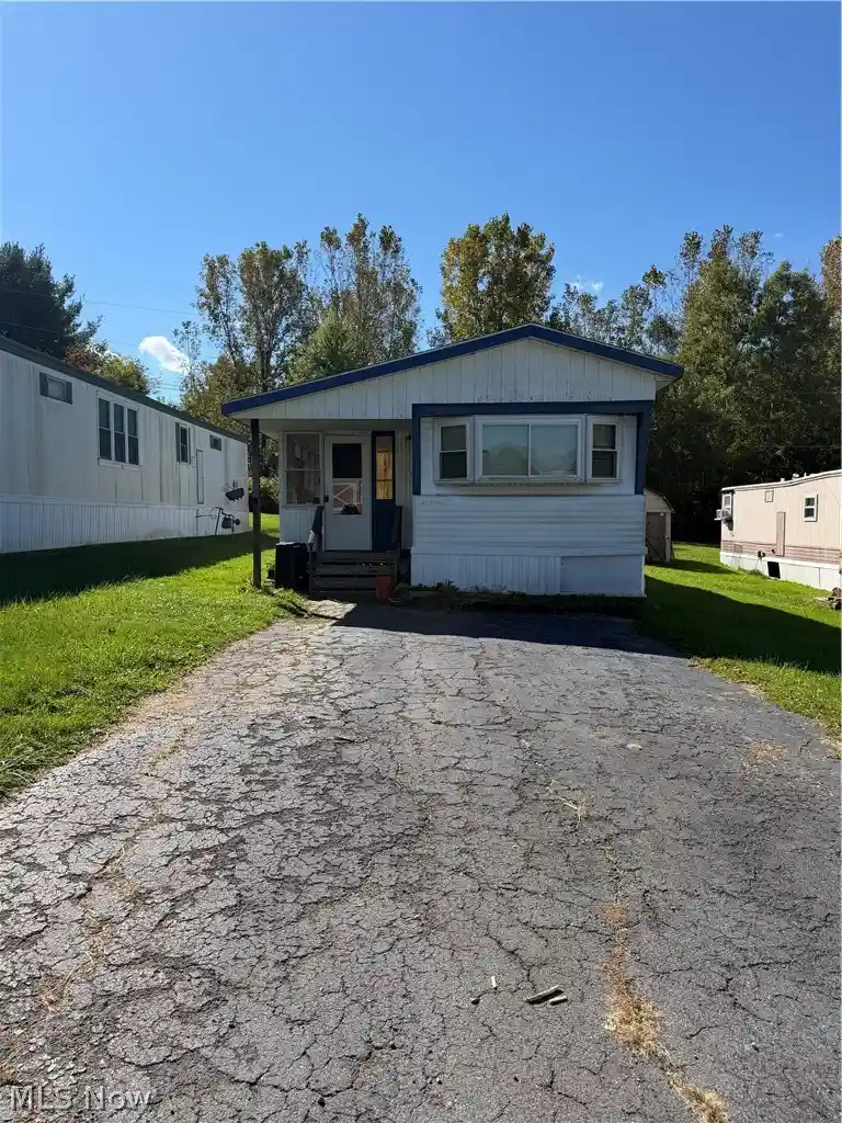 Single family home for sale at 3481 Niles Cortland Rd NE #15, Cortland, OH 44410 | MLS# 5244763