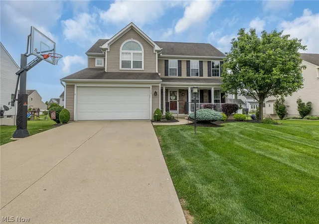 Photo 2 of Sale Pending at 3228 Burnham Dr, Brunswick, OH 44212 | MLS# 5248940 | Listing updated on 2026-10-10