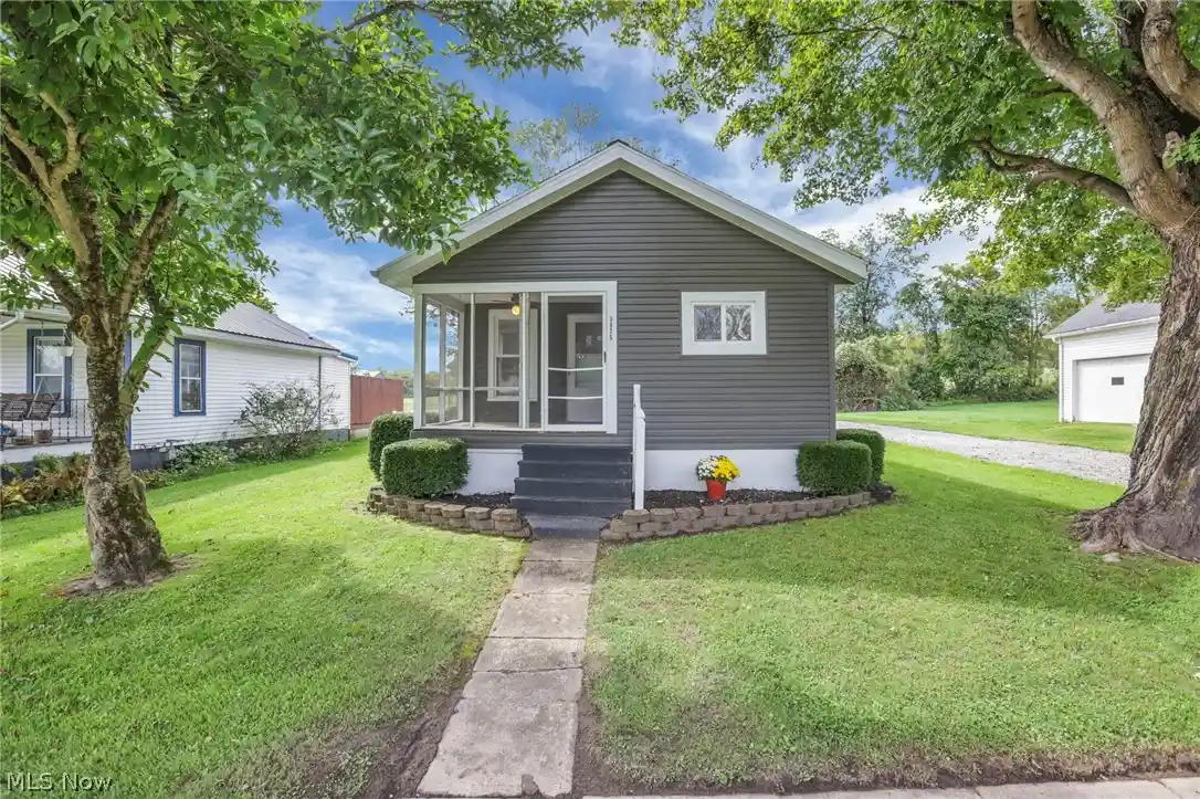 Photo 1 of Single family home for sale at 3825 Roberts Addition, Zanesville, OH 43701 | MLS# 5249790 | Listing updated on 2026-10-17
