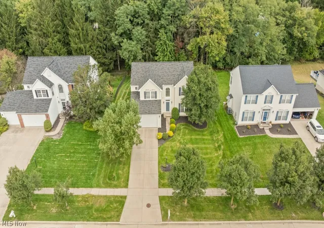 Photo 3 of Single family home for sale at 5822 Churchill Way, Medina, OH 44256 | MLS# 5249271 | Listing updated on 2026-10-07