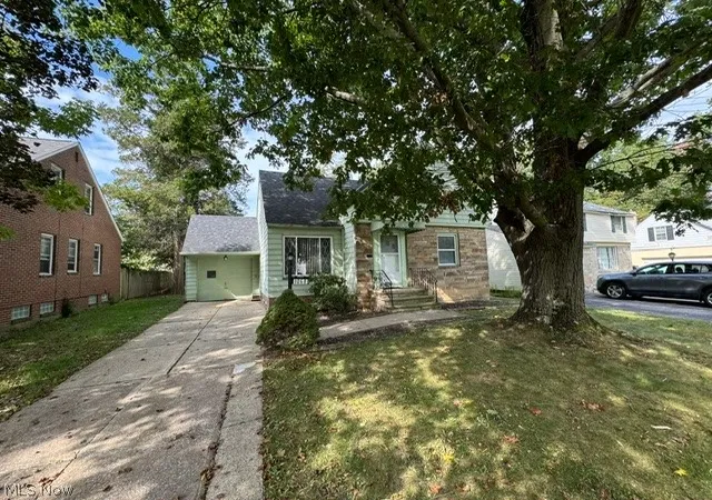 Photo 1 of Sale Pending at 1068 S Belvoir Blvd, Cleveland, OH 44121 | MLS# 5249858 | Listing updated on 2026-10-09