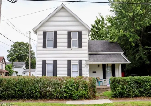 Single family home for sale at 316 Young Ave NE, Canton, OH 44704 | MLS# 5247227
