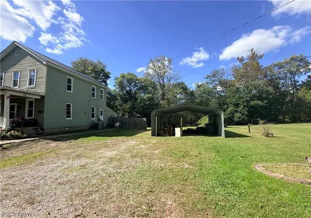 Photo 3 of Single family home for sale at 303 Wall St, Zanesville, OH 43701 | MLS# 5249855 | Listing updated on 2026-10-02