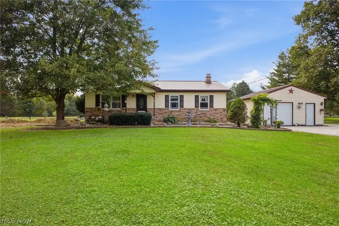 Single family home for sale at 5400 Fisher Corinth Rd, Farmdale, OH 44417 | MLS# 5230478