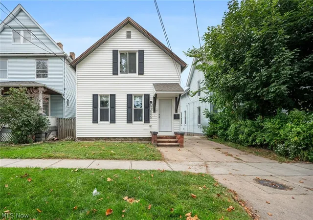 Photo 1 of Single family home for sale at 3846 Marvin Ave, Cleveland, OH 44109 | MLS# 5249646 | Listing updated on 2026-10-02