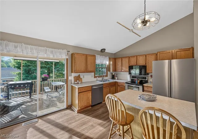 Photo 3 of Sale Pending at 136 Joel Dr, Mogadore, OH 44260 | MLS# 5249349 | Listing updated on 2026-10-06