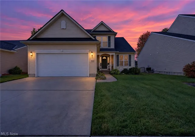 Photo 2 of Single family home for sale at 8316 Chesapeake Dr, North Ridgeville, OH 44039 | MLS# 5249602 | Listing updated on 2026-10-02
