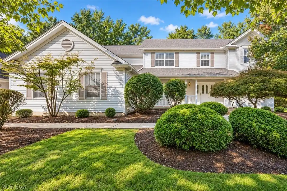 Photo 1 of Single family home for sale at 7732 Debonaire Dr, Mentor, OH 44060 | MLS# 5249094 | Listing updated on 2026-10-26