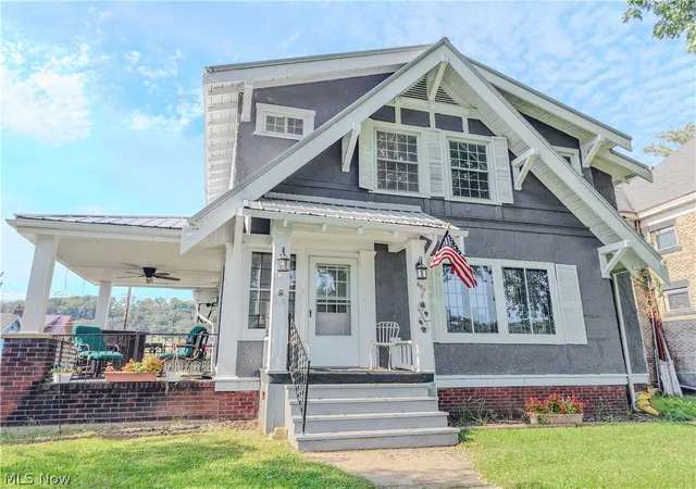 Photo 2 of Single family home for sale at 909 Riverside Ave, Wellsville, OH 43968 | MLS# 5249946 | Listing updated on 2026-10-02