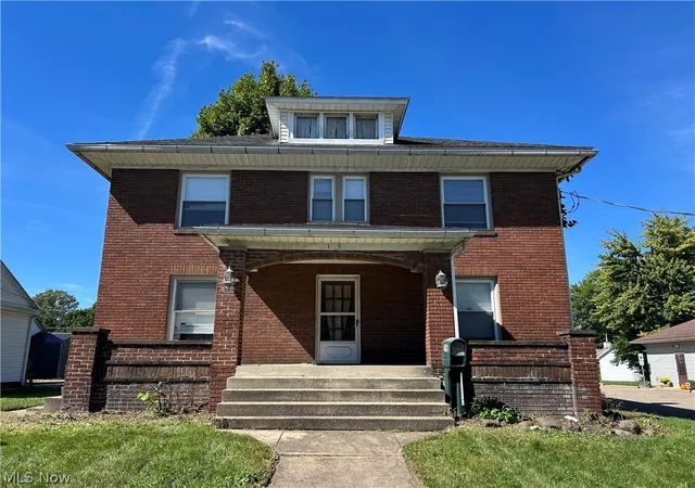 Photo 1 of Single family home for sale at 109 Main St N, Navarre, OH 44662 | MLS# 5249846 | Listing updated on 2026-10-04