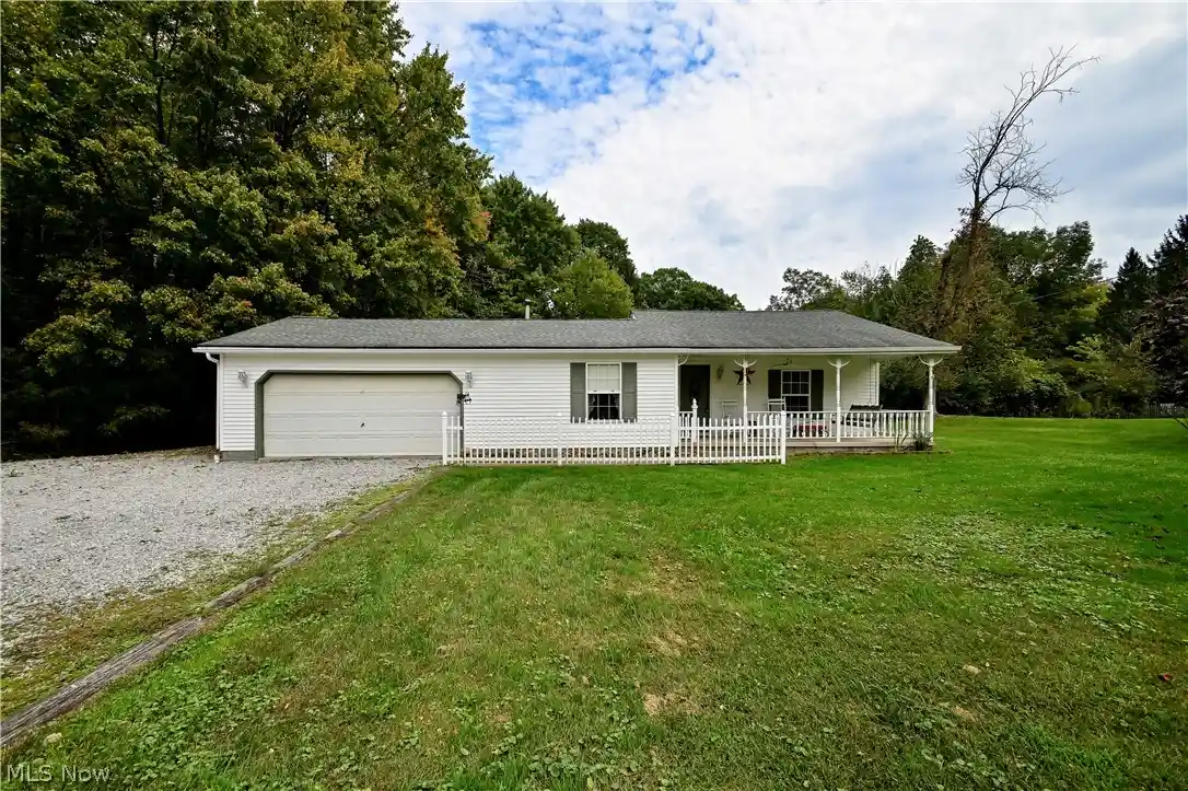 Photo 1 of Single family home for sale at 4585 Northampton Rd, Cuyahoga Falls, OH 44223 | MLS# 5249874 | Listing updated on 2026-10-20