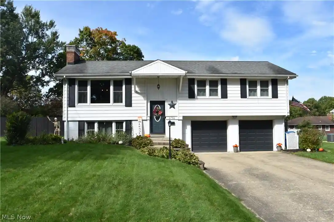 Photo 1 of Single family home for sale at 2760 Poland Village Blvd, Youngstown, OH 44514 | MLS# 5249718 | Listing updated on 2026-10-20
