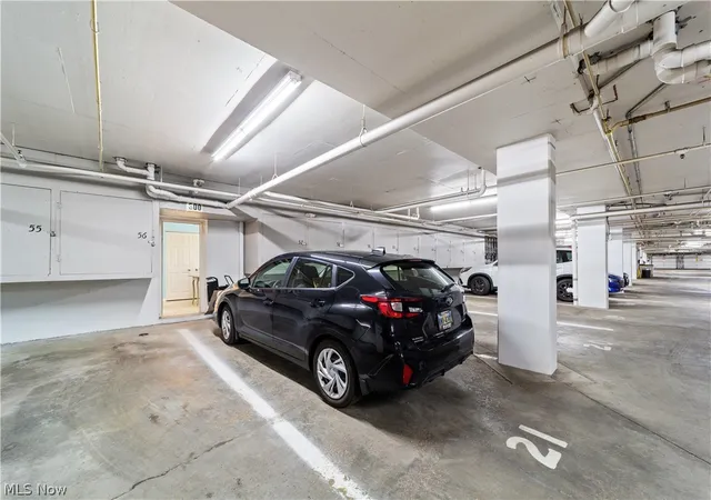 Photo 35 of Condo for sale at 180 Fox Holw Dr, Cleveland, OH 44124 | MLS# 5249240 | Listing updated on 2026-10-02