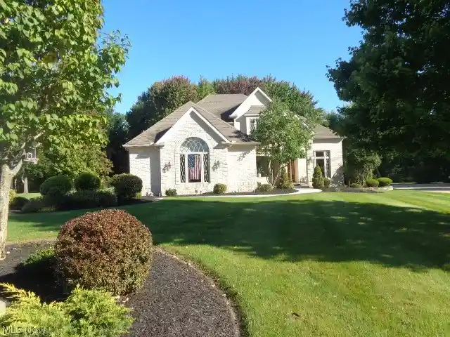 Photo 1 of Single family home for sale at 3062 Osage Way, Broadview Heights, OH 44147 | MLS# 5248557 | Listing updated on 2026-10-14
