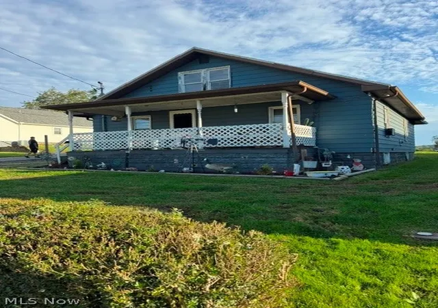 Photo 1 of Single family home for sale at 307 May Rd, Follansbee, WV 26037 | MLS# 5250061 | Listing updated on 2026-10-02
