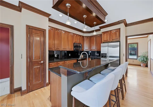 Photo 2 of Single family home for sale at 391 Barlow Rd, Hudson, OH 44236 | MLS# 5249742 | Listing updated on 2026-10-08