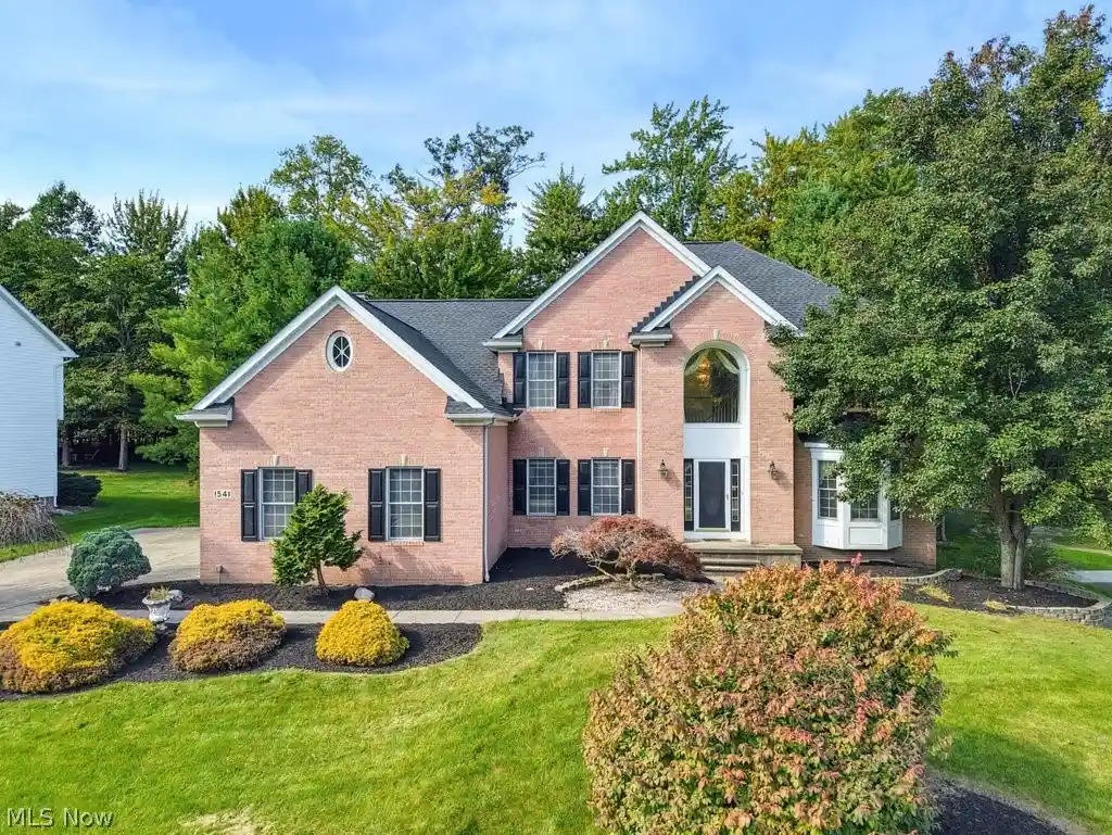 Photo 1 of Sale Pending at 1541 Newton Pass, Broadview Heights, OH 44147 | MLS# 5245827 | Listing updated on 2026-10-29