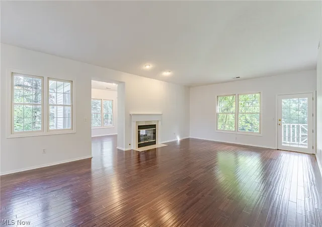Photo 3 of Condo for sale at 439 Eagle Trce, Cleveland, OH 44124 | MLS# 5249438 | Listing updated on 2026-10-06