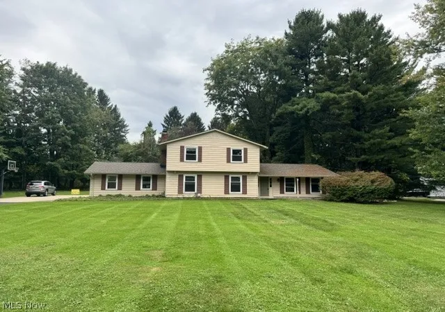 Photo 1 of Single family home for sale at 1186 Sheerbrook Dr, Chagrin Falls, OH 44022 | MLS# 5250032 | Listing updated on 2026-10-02