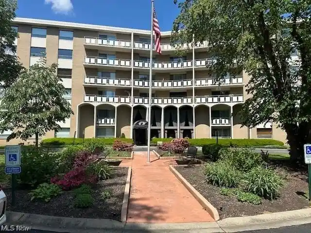 Listing Photo 1 - Condo for sale in 3400 Wooster Rd located at 3400 Wooster Rd, Rocky River, OH 44116 - Unit #218