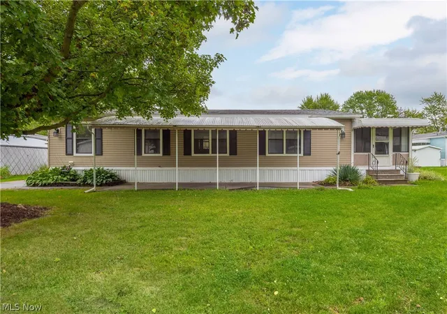 Photo 1 of Single family home for sale at 12 Overland Dr, Olmsted Twp, OH 44138 | MLS# 5247475 | Listing updated on 2026-10-02