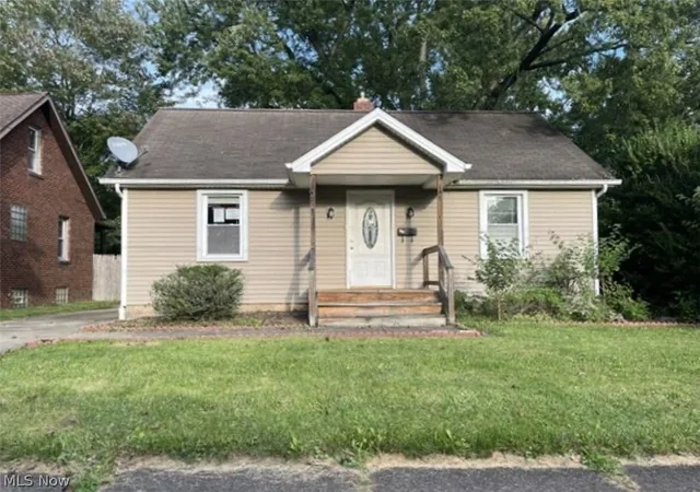 Photo 1 of Sale Pending at 133 Ohio Ave, Niles, OH 44446 | MLS# 5247909 | Listing updated on 2026-10-28