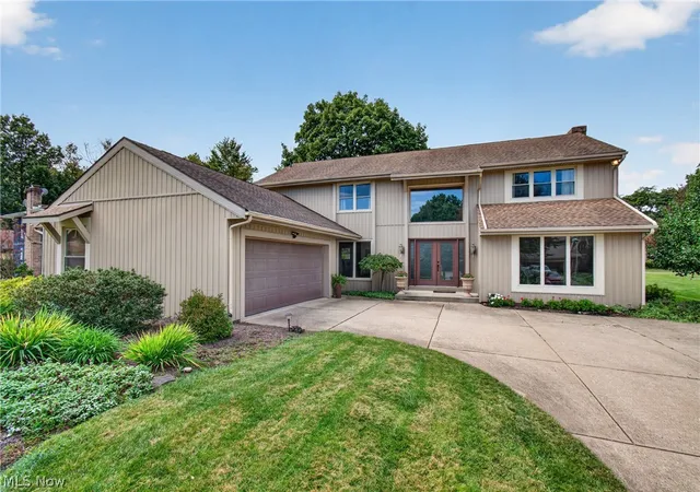 Photo 1 of Sale Pending at 4745 Tanglewood Cir Ne, Canton, OH 44714 | MLS# 5250235 | Listing updated on 2026-10-30
