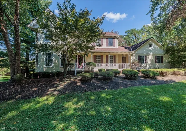 Photo 1 of Sale Pending at 2881 Pine Hl Dr, Medina, OH 44256 | MLS# 5249170 | Listing updated on 2026-10-30
