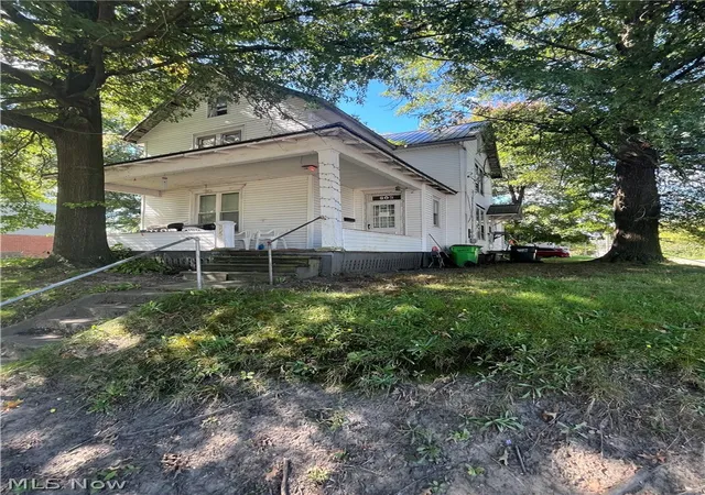 Photo 1 of Multi family home for sale at 805 S Freedom Ave, Alliance, OH 44601 | MLS# 5250239 | Listing updated on 2026-10-28