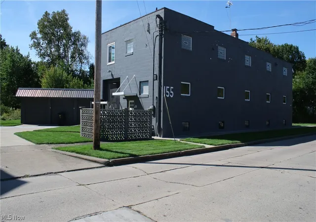 Photo 1 of Single family home for sale at 155 North St Nw, Warren, OH 44483 | MLS# 5249579 | Listing updated on 2026-10-03