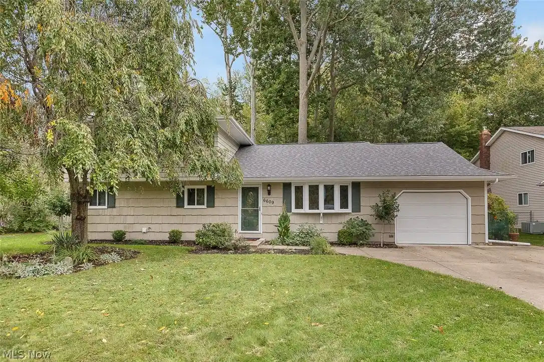 Photo 1 of Sale Pending at 6609 Debbie Dr, North Ridgeville, OH 44039 | MLS# 5236648 | Listing updated on 2026-10-25
