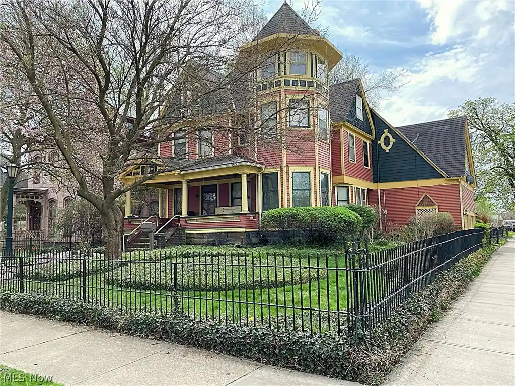 Multi family home for sale at 3515 Archwood Ave, Cleveland, OH 44109 | MLS# 5248453