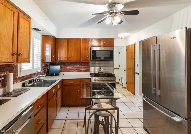 Photo 2 of Single family home for sale at 4953 Sampson Dr, Youngstown, OH 44505 | MLS# 5244513 | Listing updated on 2026-10-10