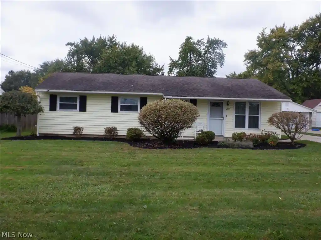 Photo 1 of Single family home for sale at 10375 Wellington Rd, Streetsboro, OH 44241 | MLS# 5250255 | Listing updated on 2026-10-18