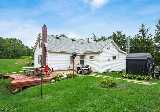 Photo 3 of Single family home for sale at 46601 Valley Rd, Caldwell, OH 43724 | MLS# 5237247 | Listing updated on 2026-10-06