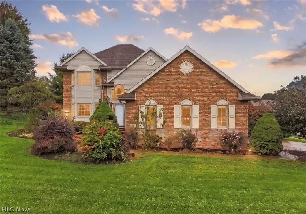 Photo 1 of Single family home for sale at 701 Glencarlyn Ave, Louisville, OH 44641 | MLS# 5250398 | Listing updated on 2026-10-29