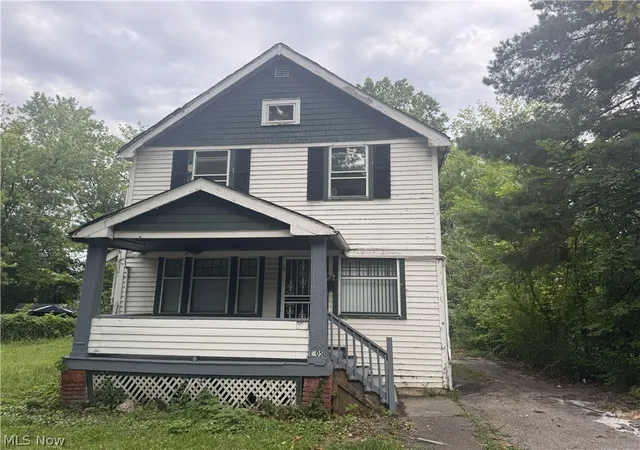 Photo 1 of Single family home for sale at 905 E 143rd Street, Cleveland, OH 44110 | MLS# 5246521 | Listing updated on 2026-10-05