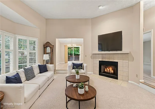 Listing Photo 5 - Condo for sale in building located at 31825 Bayview Dr, Avon Lake, OH 44012 - Unit #110