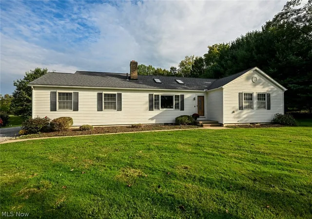 Photo 1 of Sale Pending at 7051 Greenwich Rd, Seville, OH 44273 | MLS# 5250477 | Listing updated on 2026-10-10