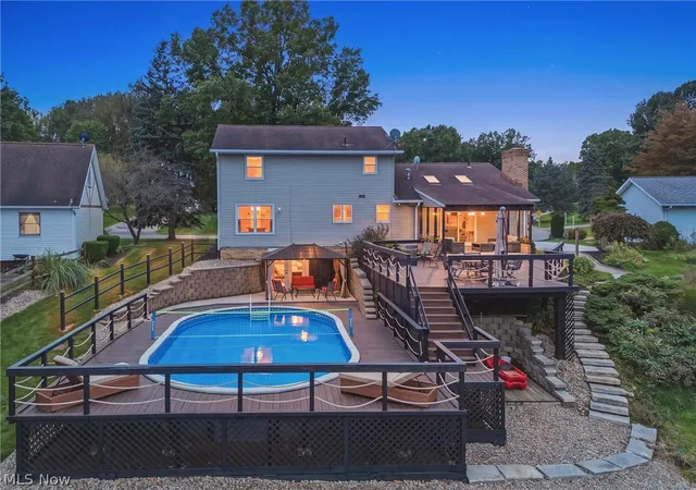 Single family home for sale at 468 Roxbury Ave NW, Massillon, OH 44646 | MLS# 5250461
